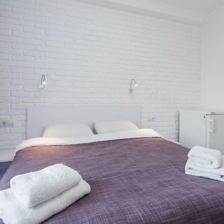Skyhome Na Nauky Киев Екстериор снимка
