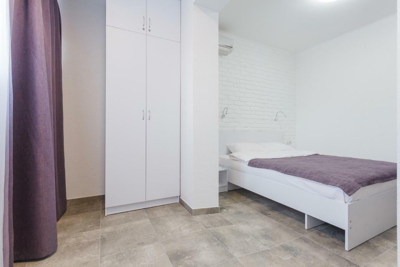 Skyhome Na Nauky Киев Екстериор снимка