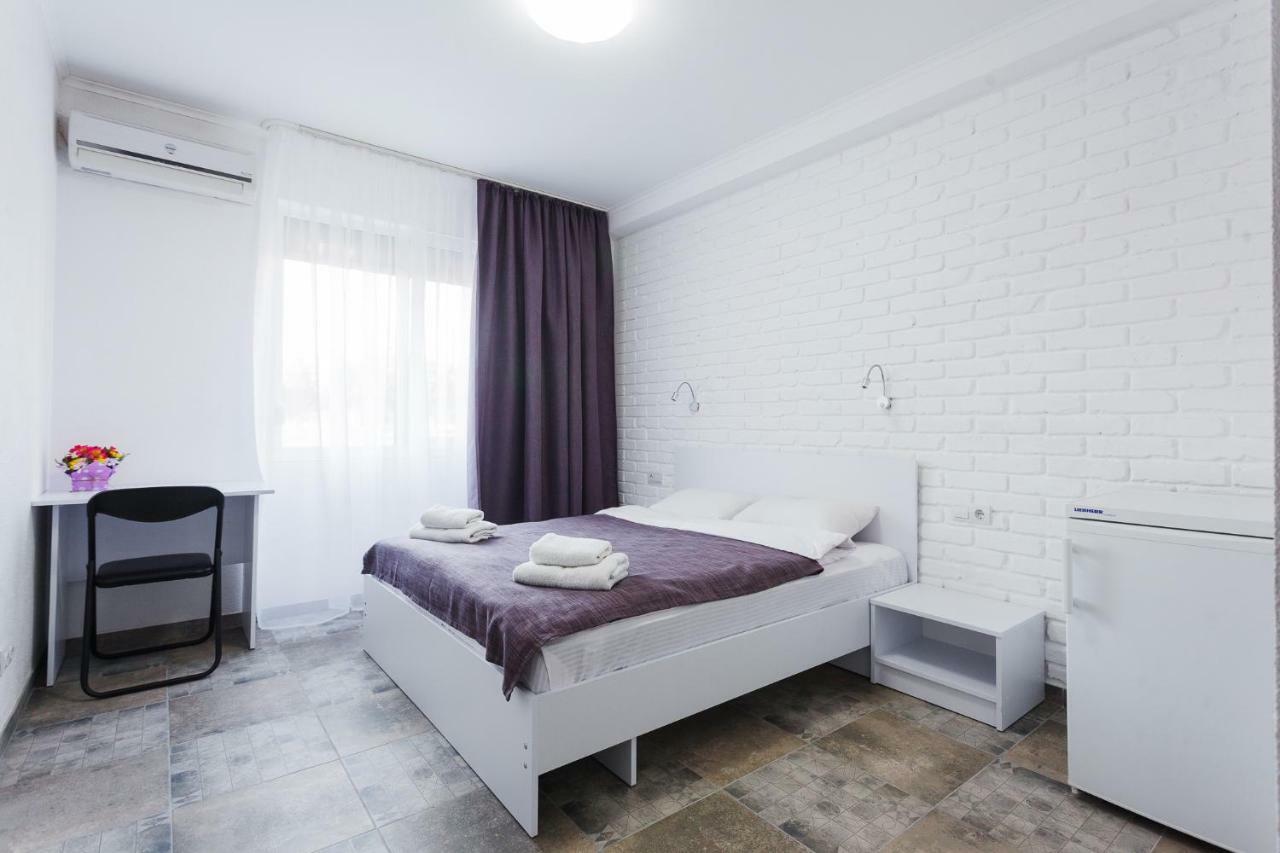 Skyhome Na Nauky Киев Екстериор снимка