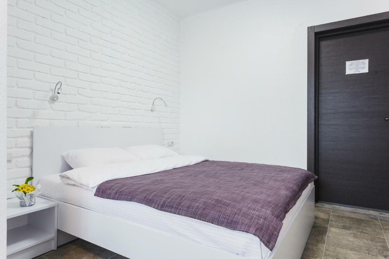 Skyhome Na Nauky Киев Екстериор снимка