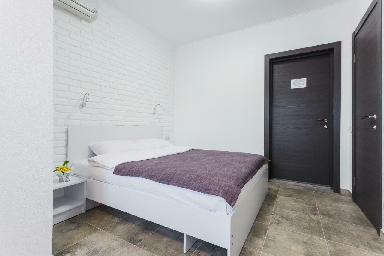 Skyhome Na Nauky Киев Екстериор снимка