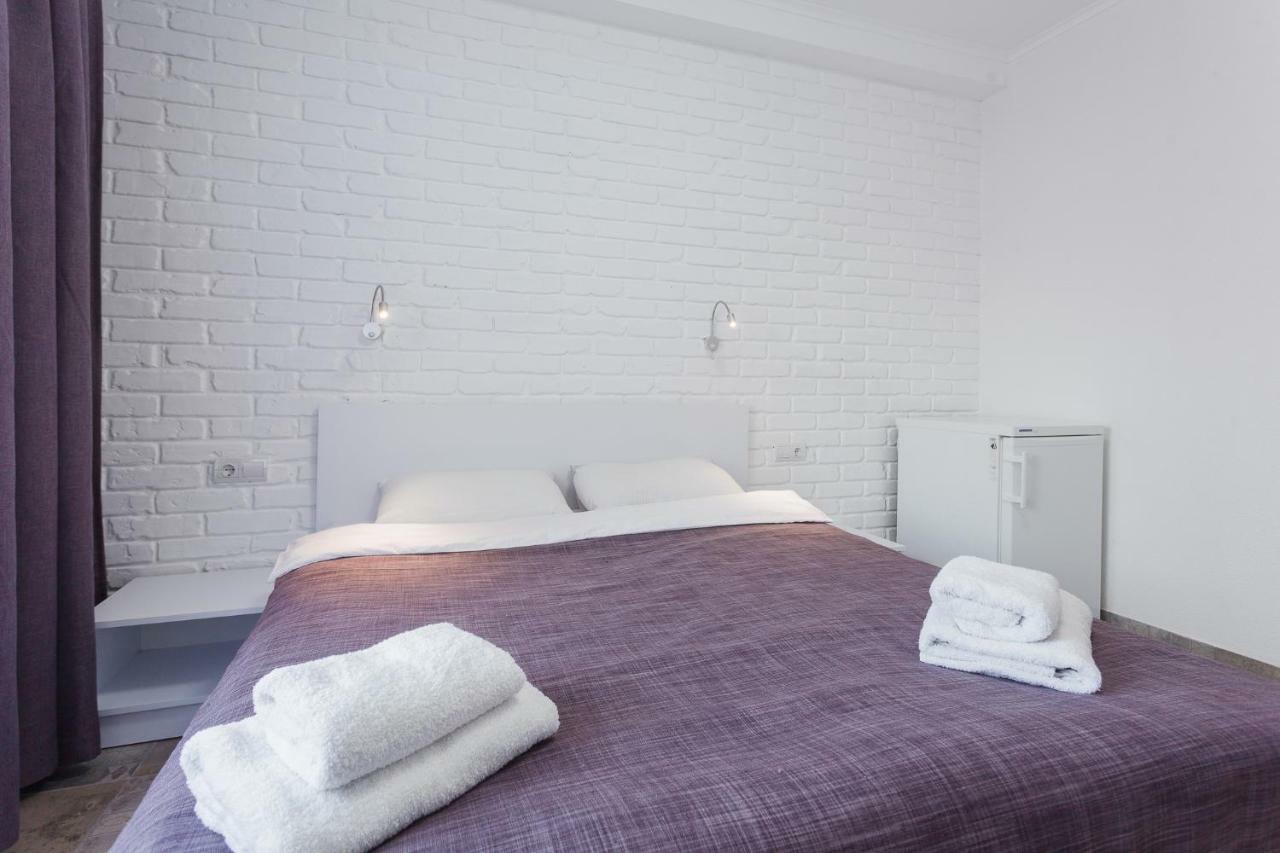 Skyhome Na Nauky Киев Екстериор снимка